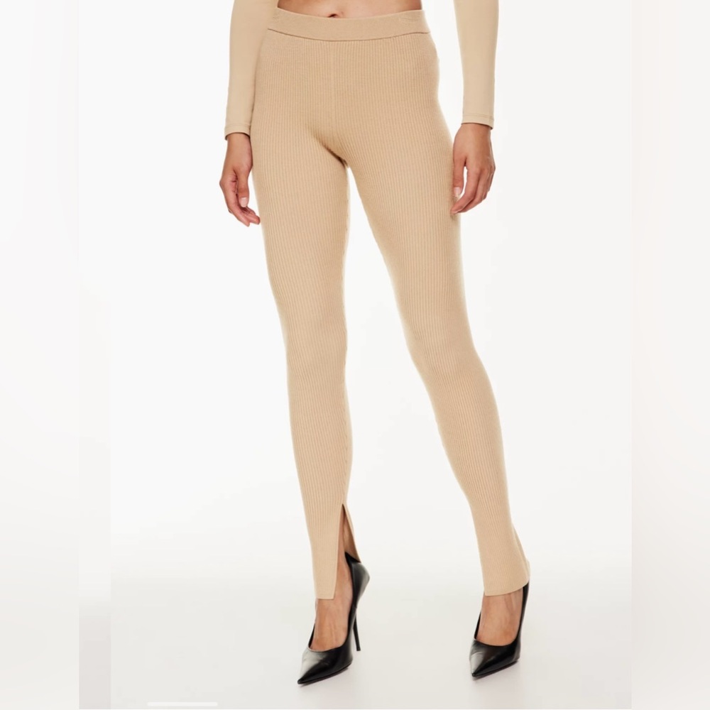 Aritzia Babaton Distill Legging, Size S